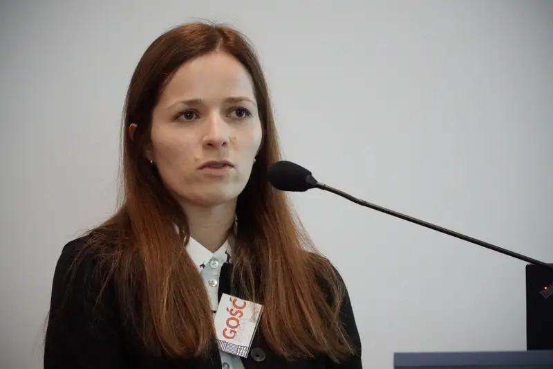 A speaker addressing the seminar audience.